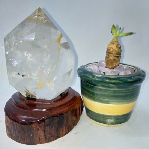 Đá phong thủy thạch anh trắng