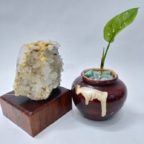 Đá phong thủy thạch anh trắng tinh thể búp