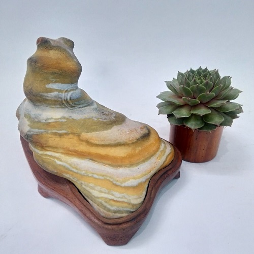 Suiseki-Đá tự nhiên mô tả phong cảnh SK014