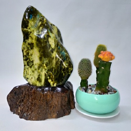 Đá Serpentine phong thủy thiên nhiên