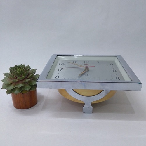 Đồng hồ để bàn báo thức cơ cót DH007