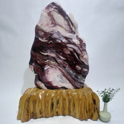 Đá phong thủy vân đỏ huyết