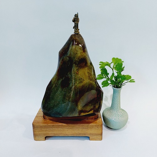 Mã não phong thủy thiên nhiên