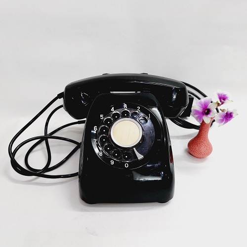 Điện thoại bàn quay số xưa DTB004