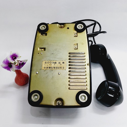 Điện thoại bàn quay số xưa DTB004